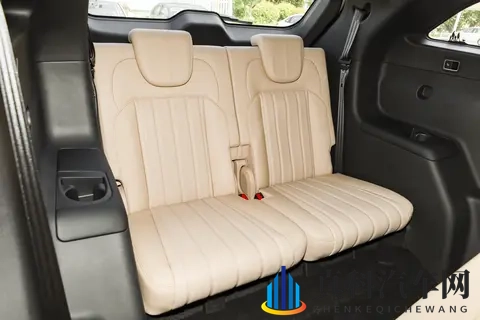 家庭党狂喜！捷途 X70L 32 变座椅 + CDC 悬挂，999 万起太香了-1