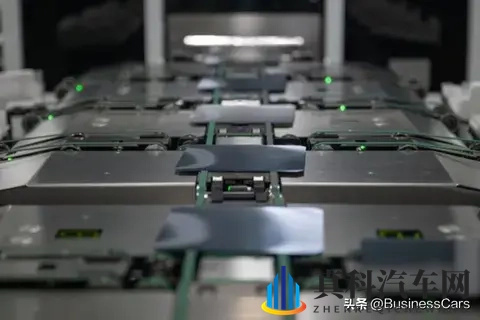 年轻人开始爱买“烂尾车”？-3