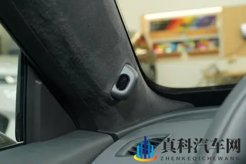 体验eπ007+：37秒破百+激光雷达，这回15万级轿车卷到头了？-3