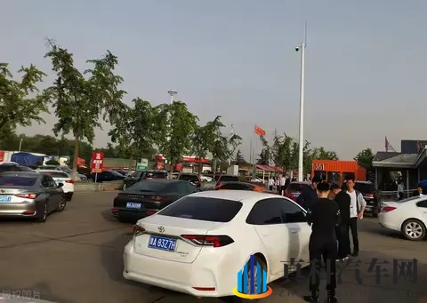 高速服务区停车休息要小心,自备这些应急工具,预防被坑!-3