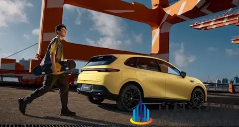 从卖不动的冷门车到月销七万， 双门轿跑竟是零跑的执念与翅膀-1