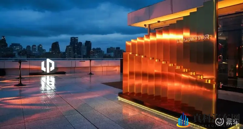 朱江明逐梦上海滩,D19打开零跑新十年-1