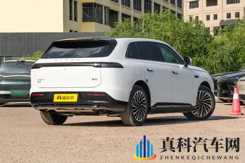 现在买 SUV，不看这款真的亏了！​聊聊2025 款星途星纪元 ET-3