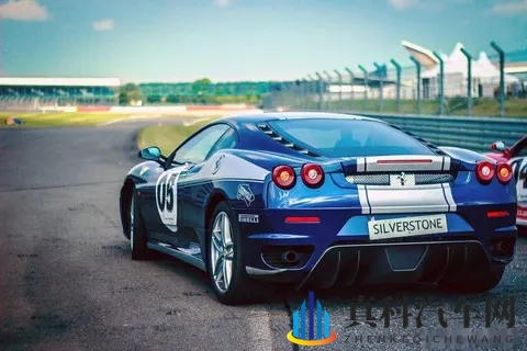 燃油车反杀回来了？新能源时代燃油车回暖怎么回事？-2