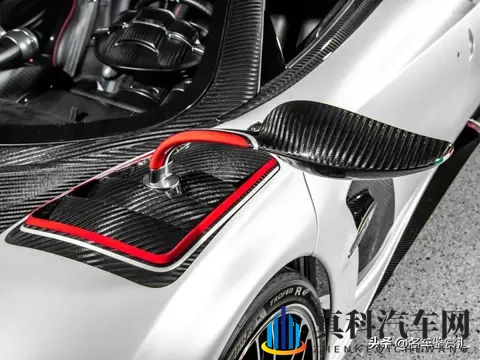 每日超跑系列:2020 帕加尼 Huayra Roadster BC Quaranta-3