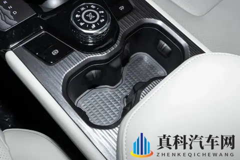 15T配四驱，纯电续航147km，这款电混方盒子捷途山海T1值得一看-2