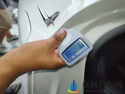 1240km续航,座椅秒变沙发床,最低10万出头,卷疯了-1