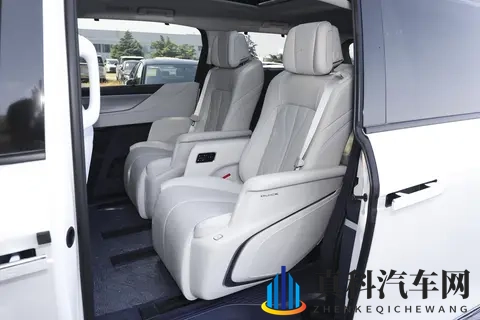 2025 款别克 GL8:插混续航 + 智能座舱,MPV 标杆藏着这些惊喜-2