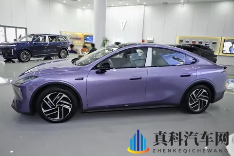 磁流变悬架、激光雷达全系标配,深蓝L06到底怎么样?-3