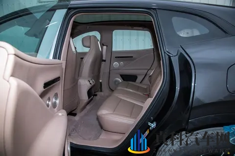 售2199万起，宁德时代电池+华为辅助驾驶，阿维塔 07产品力如何？-1