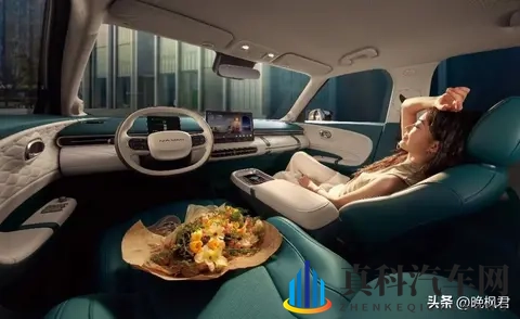 微型车市场暗战,六万预算够不够买大空间?轴距27米成关键转折-2