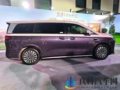 农村白嫩BBwBBwBBW：新车型引关注：清新白车，舒适动力，性价比高-2