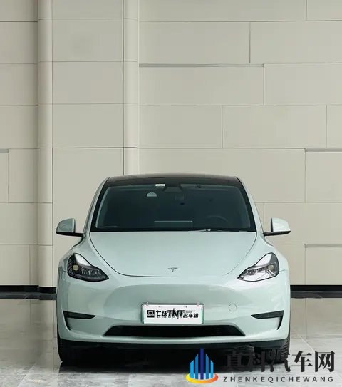 16万多拿下二手特斯拉Model Y，通勤代步真香！-1