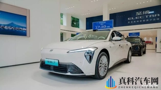 麻豆人妻：网红麻豆转型后的家庭生活-1