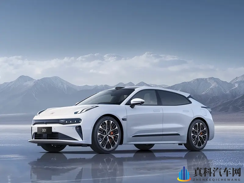 焕新001上市，选长续航，还是四驱+闪充？-1
