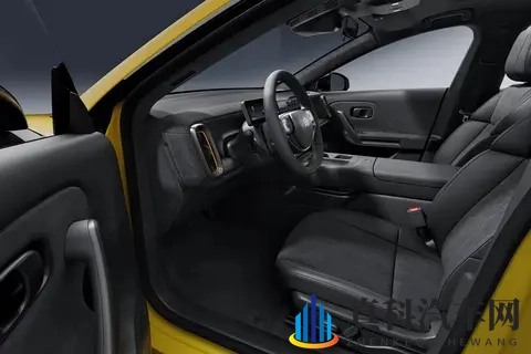 价格贵，定位失误？全面分析零跑Lafa5，Ultra版绝对有惊喜！-3