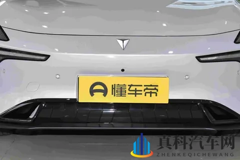 深蓝L06曝光，激光雷达全系标配，14万级玩出新花样-1