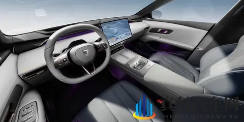 13 万级技术轿跑，磁流变悬架+3nm 芯片，全系标配激光雷达-1