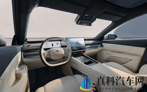 14万级唯一激光雷达四驱轿跑，eπ007+三个配置该怎么选？-1