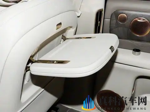 上汽最大号SUV预售3369万起!纯电续航402公里的增程车-1