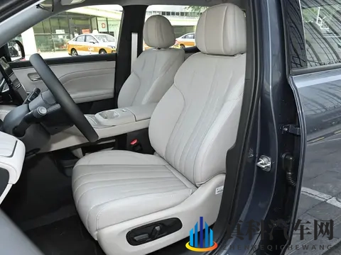 广汽埃安AION i60开启预售,纯电和增程动力,元PLUS同级,会火?-3