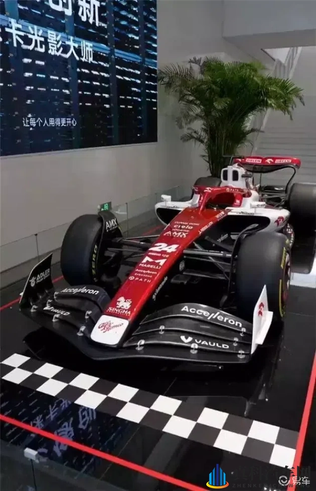 台湾娱乐综合网：新能源汽车新星：500公里续航，性能碾压燃油车-1