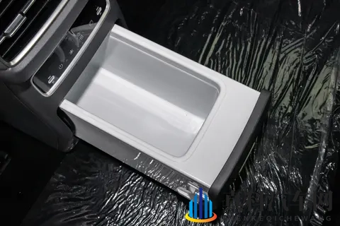 东风奕派2026款五座版试驾：适合家庭出行的用车氛围-2