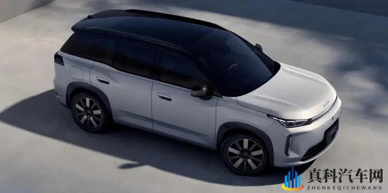 三大自研技术加持，埃安i60增程版12.68万起预售-1