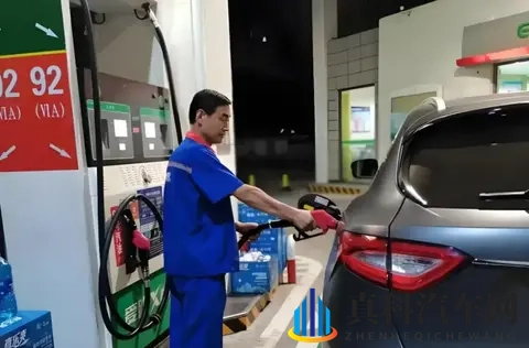 瑞虎8新世代全球首发，限时特惠929万元起，快来尝鲜-1