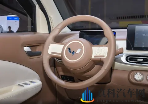 宏光MINIEV四门版448万起，745L大空间，后排应急，丐版性价比高-2