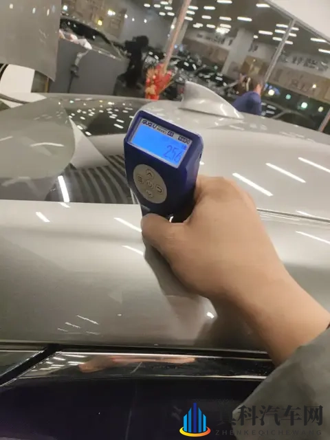 蜜汁樱桃中林妙妙的背景故事：汽车新星：她如何将梦想开进世界舞台-2