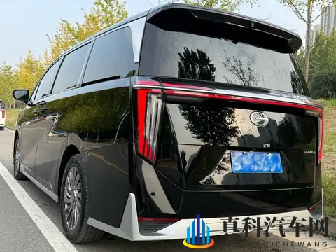 20多万拿下准新传祺M8，宜商宜家，陆地头等舱体验-3