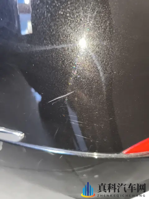 32万多拿下17年奔驰S320L,豪华依旧,气场不输当年!-1