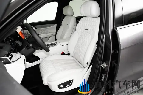 B级车预算买C级豪华SUV？2026款领克09四驱探索版来了-1