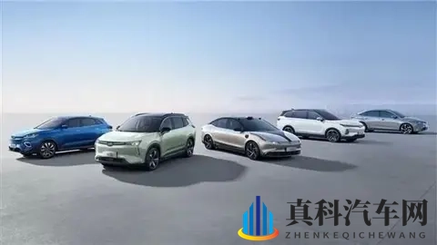 美女脱衣服app：汽车科技与时尚跨界，设计理念揭秘-1