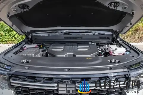 奇瑞终于憋不住了!20T+三把锁+四驱,全系喝92号油还终身质保!-3