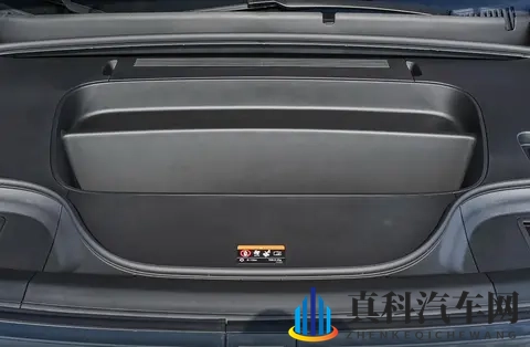 2298万元起,外观简约时尚,新款极氪7X上市!-1