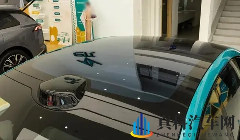 更时尚更激进,东风奕派eπ007+该有的全都有,预售1499万起-1