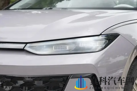 大众朗逸Pro下线， 两种前脸设计，隐藏式门把手_电子怀挡，会火吗-1