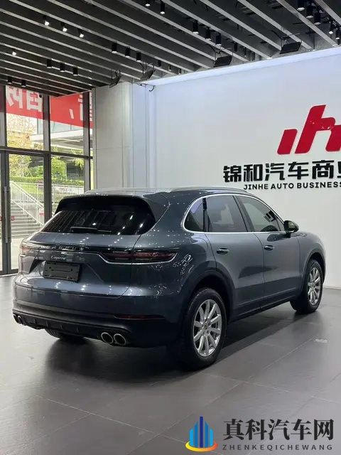 36万拿下蓝色保时捷卡宴，圆你一个豪车梦！-3