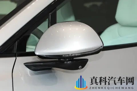 25万级纯电SUV的标杆，一周年款乐道L60长续航版，实力如何？-1