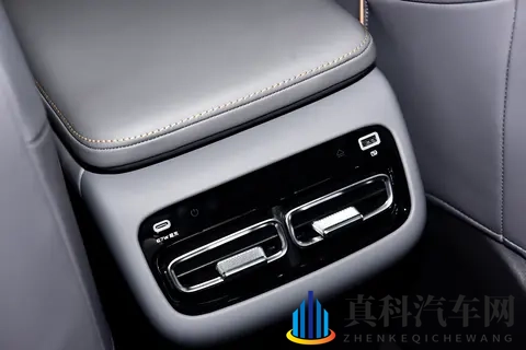 1199万起售,家用考虑它,空间大、舒适性强,还带按摩冰箱-1