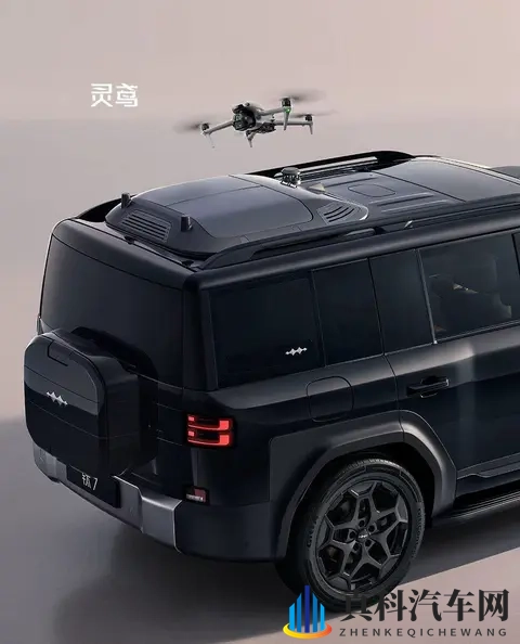 20万的SUV，竟然把婴儿车都装下了？这车买得值-3