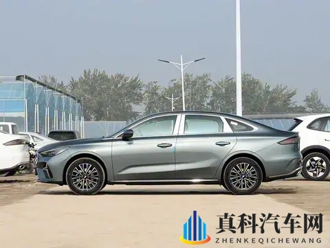 红桃视频：未来驾驶新潮流，揭秘电动汽车与自动驾驶-2