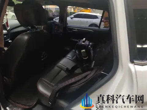 两万块的长安CS75,天窗漏过水到底能不能买?-1