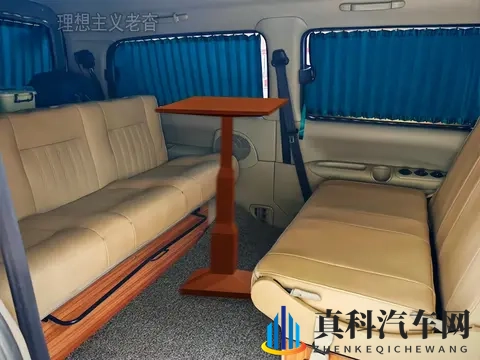 全彩邪恶：彩色世界里的黑暗诱惑-2