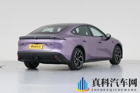 预算15万左右买新能源轿跑，为何推荐深蓝L06？体验之后我懂了-3