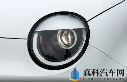 中国小帅Gay18小受:城市新青年的个性座驾选择-3