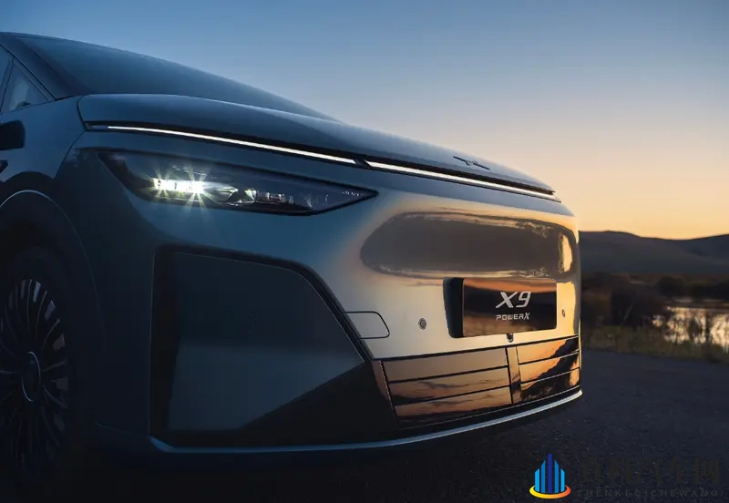 小鹏X9增程版开启预售，452km续航+5C超充-1