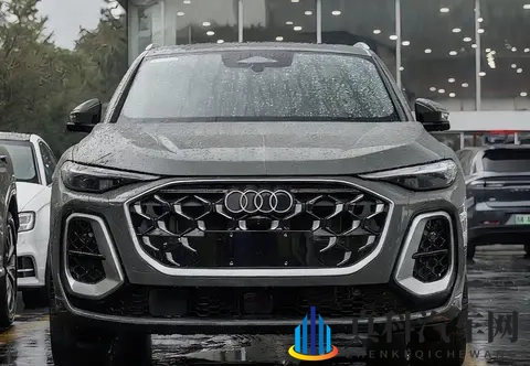 奥迪Q5L这次改得不得了,华为智驾和灯厂新把戏都来了-3